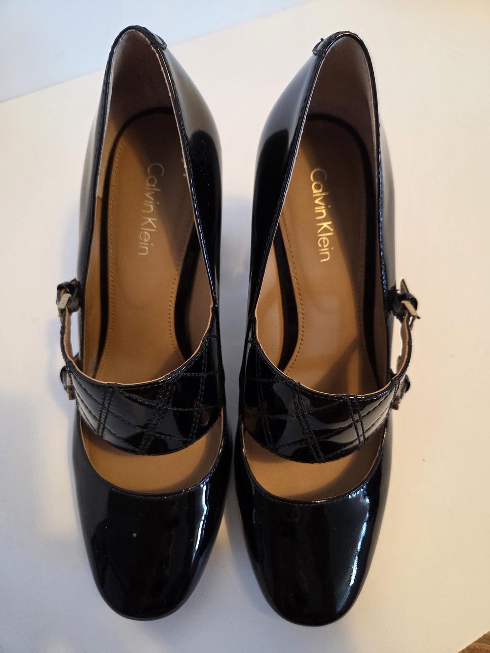 Calvin Klein Casilla Patent Black Pumps Size 7.5M - Picture 9 of 9